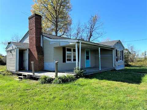 8106 Snake Creek Rd, Fancy Gap, VA 24328