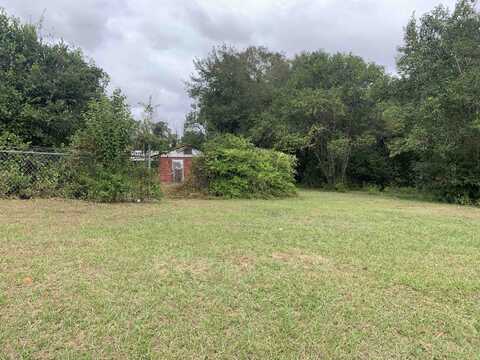 626 1St Street, Quincy, FL 32351