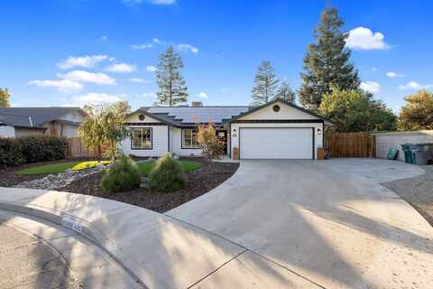 432 Benjamin Court, Exeter, CA 93221