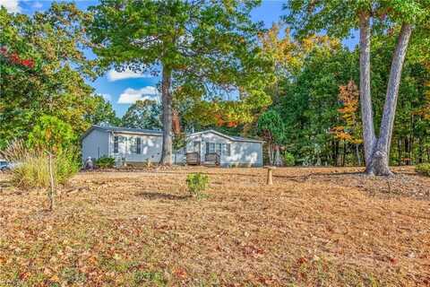 2365 Amostown Road, Sandy Ridge, NC 27046