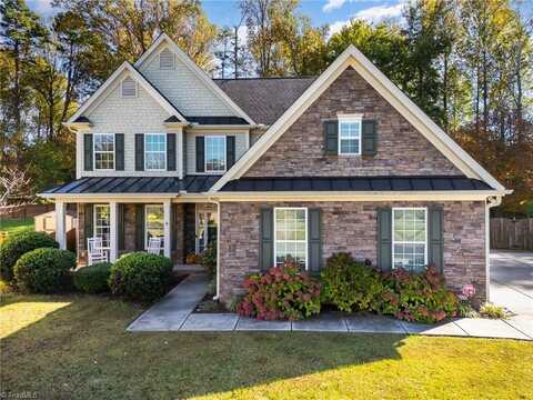 2360 Rockland Circle, High Point, NC 27265