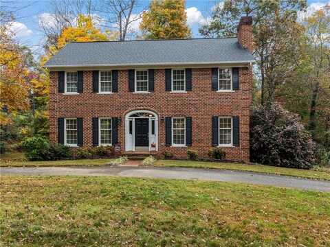 203 Oaklawn Road, Mount Airy, NC 27030