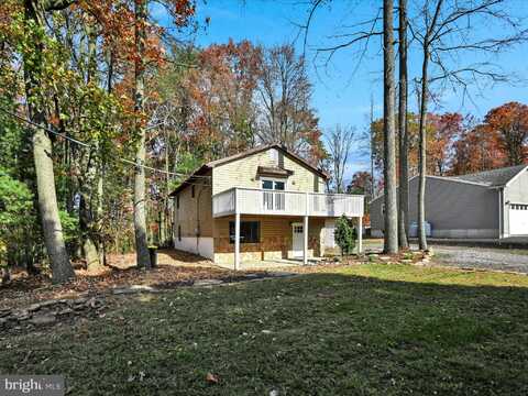 1816 CRAZY HORSE DRIVE, AUBURN, PA 17922