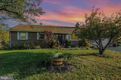 19 SUMMER DRIVE, GETTYSBURG, PA 17325