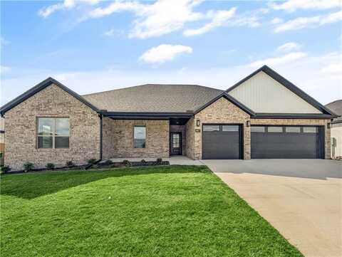 7755 Teton Trail AVE, Springdale, AR 72762