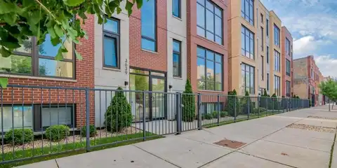 3639 W. MONTROSE Avenue, Chicago, IL 60618