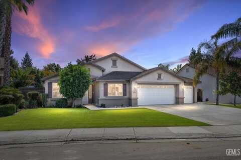 10305 Mount Snow Lane, Bakersfield, CA 93311