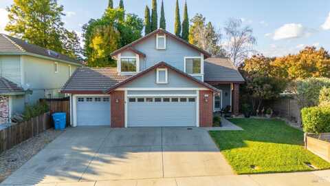 210 Holly Court, Dixon, CA 95620