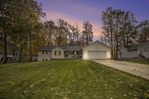 4754 OAKLANE DRIVE, HUDSONVILLE, MI 49426