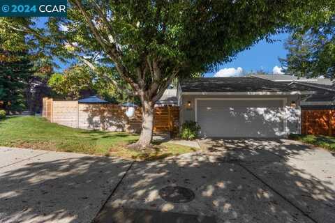 601 Augusta Drive, Moraga, CA 94556