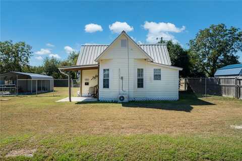 221 Hugh Street, Sinton, TX 78387