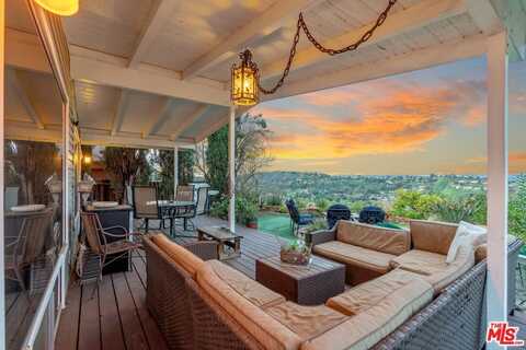 23777 Mulholland Hwy, Calabasas, CA 91302