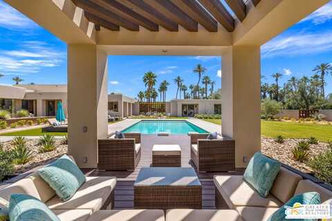 8 Strauss Ter, Rancho Mirage, CA 92270