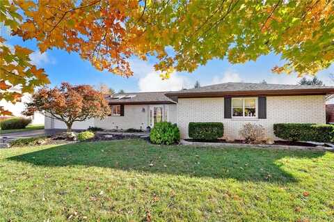 1556 Silver Lake Drive, Washington Court House, OH 45458