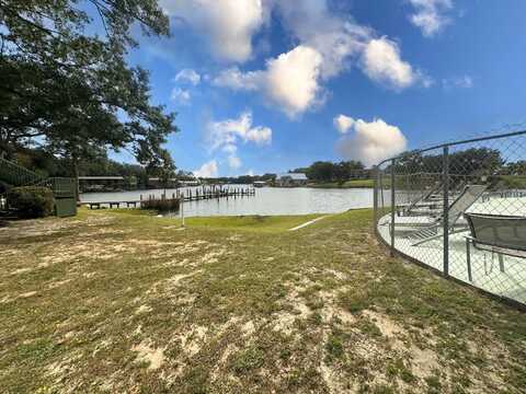 210 Pelham Road, Fort Walton Beach, FL 32547