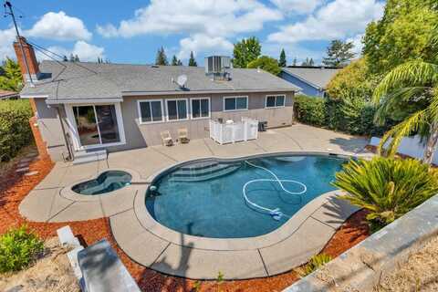 6708 woodmore oaks, Orangevale, CA 95662