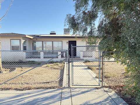 4842 Avenue A, Lancaster, CA 93536