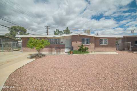 7709 BROADWAY Drive, El Paso, TX 79915