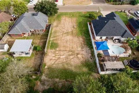 2902 E Pauline Lane, Edinburg, TX 78542