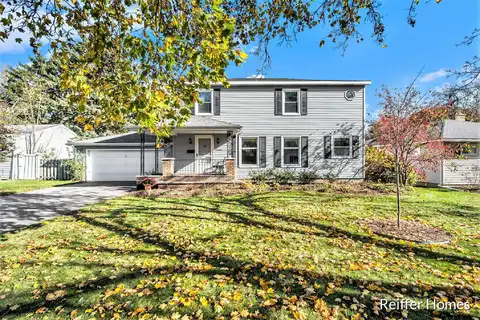 2040 Cambridge Drive SE, Grand Rapids, MI 49506