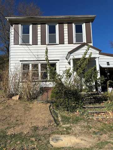 253 Standing Stone Ave, Huntingdon, PA 16652