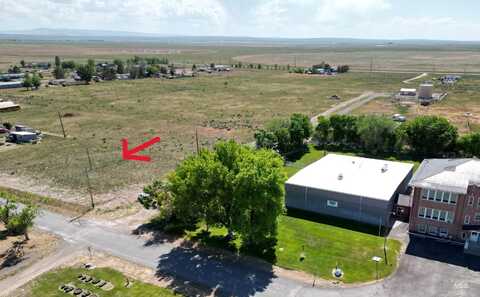 2461 Contact Ave, Hollister, ID 83301