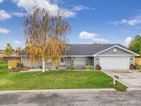 608 Thurman Ave, Filer, ID 83328