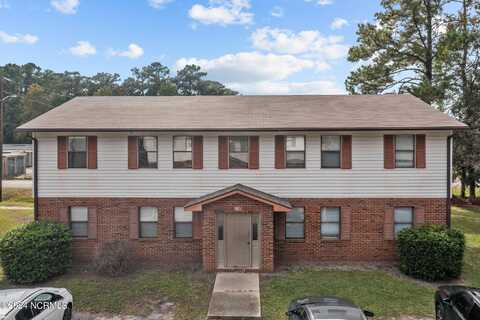 109 Ravenwood Drive, Jacksonville, NC 28546