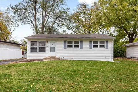 1730 Mark Twain Drive, Florissant, MO 63031