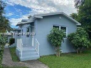 1238 NE 110th St, Miami, FL 33161