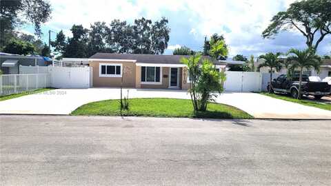 6610 Park St, Hollywood, FL 33024