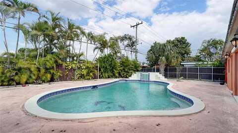 1299 W 77th St, Hialeah, FL 33014