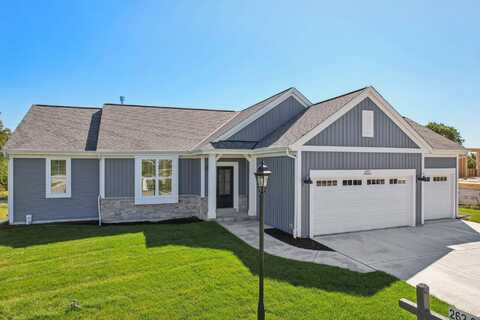 N174w20632 Laurel Springs Cir, Jackson, WI 53037