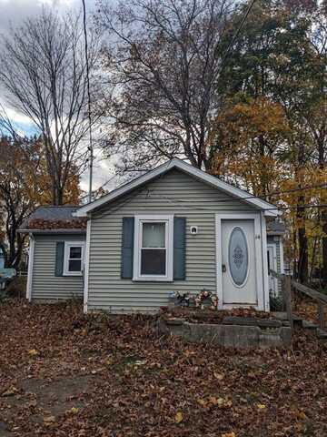 14 Washington Ave, Ashland, MA 01721