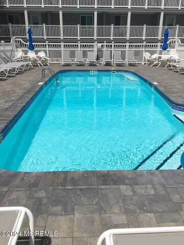 1 2nd Avenue, Ortley Beach, NJ 08751