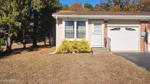 81 Hudson Parkway, Whiting, NJ 08759