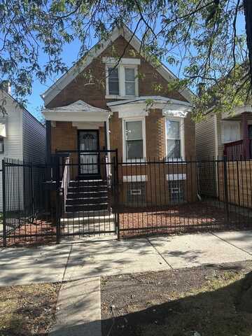 6809 S Wolcott Avenue, Chicago, IL 60636