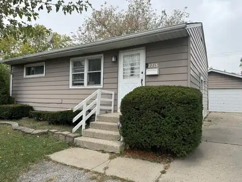 2718 Sunset Avenue, Waukegan, IL 60085