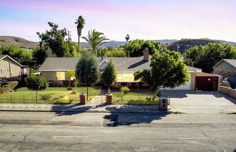 3308 Royal Avenue, Simi Valley, CA 93063