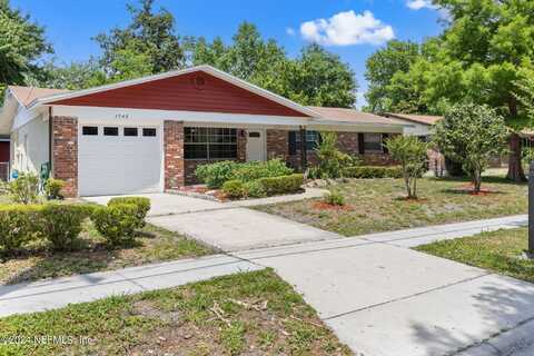 1548 GROVE PARK Drive, Orange Park, FL 32073