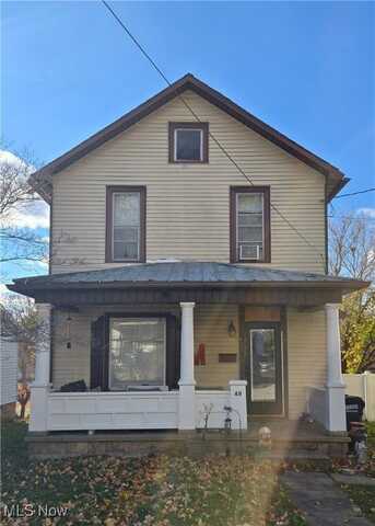 48 S Alexander Street, Millersburg, OH 44654