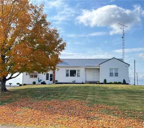 4355 N Taylor Drive NE, Mcconnelsville, OH 43756