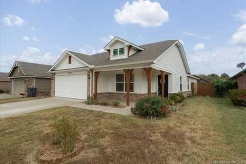 4119 W 105th Street S, Jenks, OK 74037