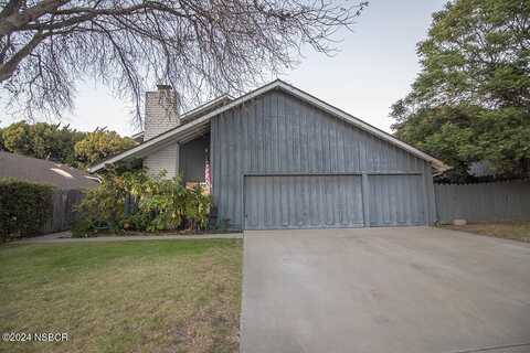 401 Wisteria Drive, Santa Maria, CA 93455