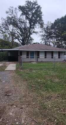 3032 Conmar Street, Shreveport, LA 71108