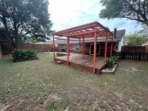 2609 N Casa Blanca Court, Arlington, TX 76015