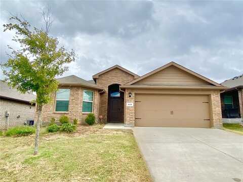 629 Mud Lake Trail, Fort Worth, TX 76120