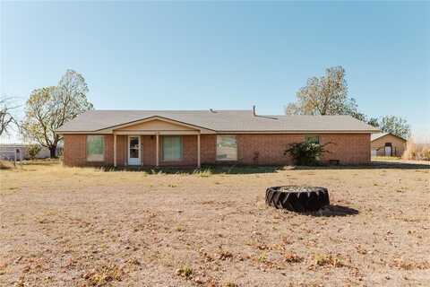 4108 N Broadway Estate, Hinton, OK 73047