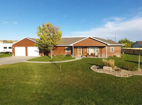 891 Cobbler Lane, Sutherland, NE 69165