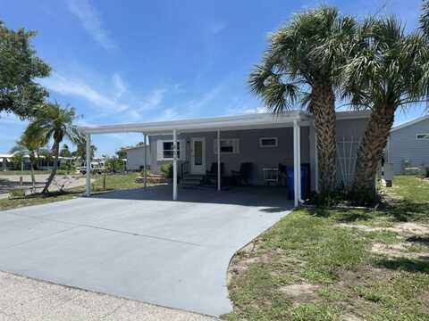 953 Kenoma Avenue, #401, Venice, FL 34285